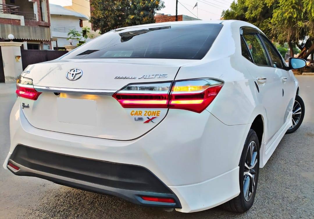 Toyota corolla grande cvt-i 1.8x altis